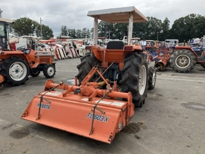 KUBOTA KUBOTA