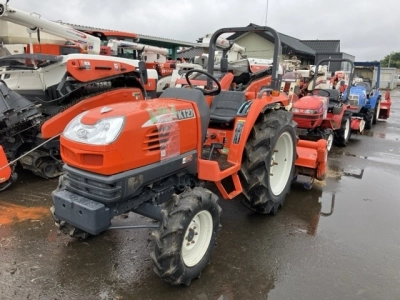 KUBOTA KUBOTA