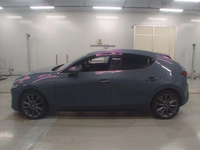 MAZDA MAZDA3 FASTBACK