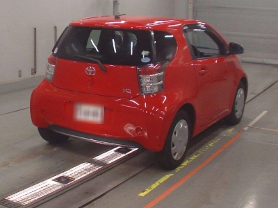 TOYOTA IQ
