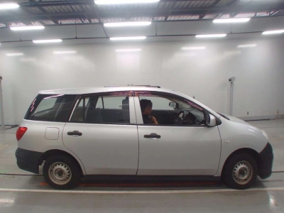NISSAN AD