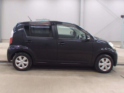 DAIHATSU BOON