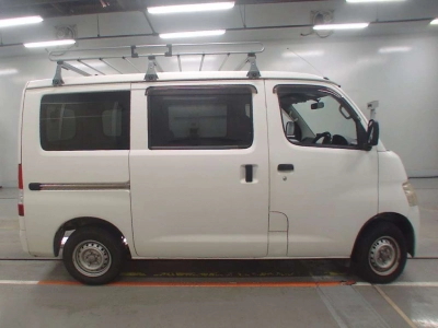 TOYOTA TOWN ACE VAN
