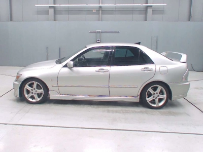 TOYOTA ALTEZZA