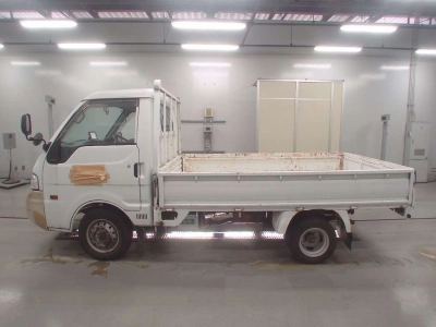 MAZDA BONGO TRUCK