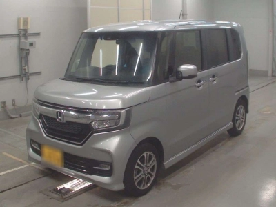 HONDA N BOX CUSTOM