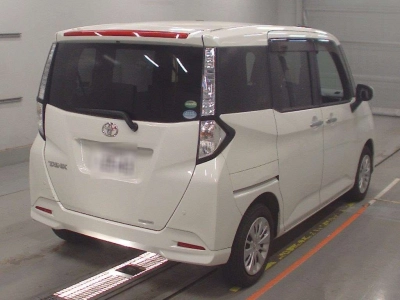 TOYOTA TANK