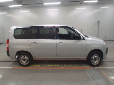 TOYOTA SUCCEED WAGON