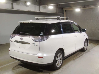 TOYOTA ESTIMA HYBRID