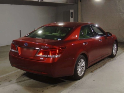 TOYOTA CROWN HYBRID