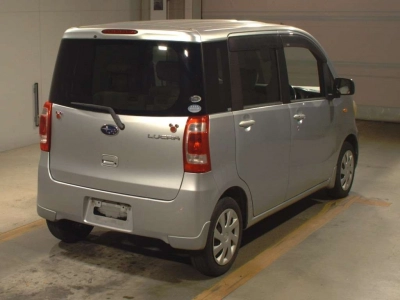 SUBARU LUCRA