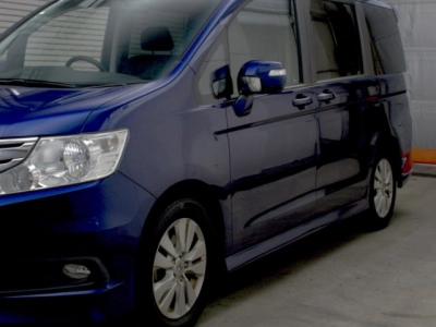 HONDA STEPWGN SPADA