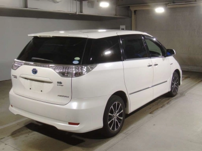 TOYOTA ESTIMA HYBRID