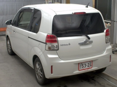 TOYOTA SPADE