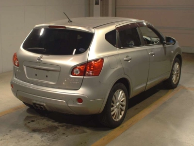 NISSAN DUALIS
