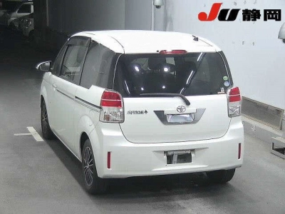 TOYOTA SPADE