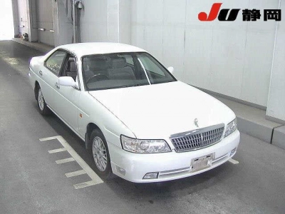 NISSAN LAUREL