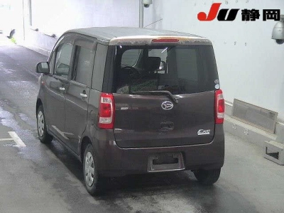 DAIHATSU TANTO EXE