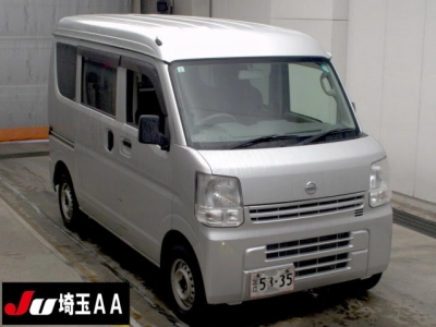 NISSAN NV100 CLIPPER