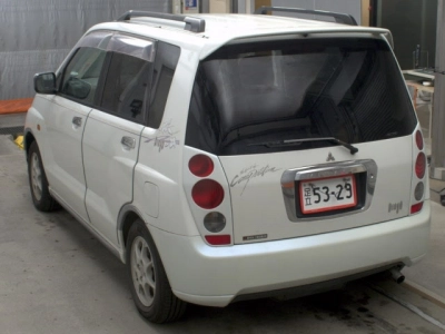 MITSUBISHI DINGO