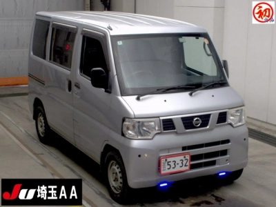 NISSAN NV100 CLIPPER