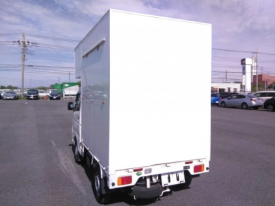 NISSAN NT100 CLIPPER