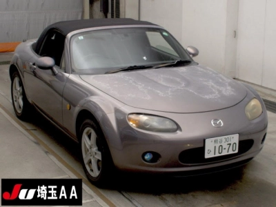 MAZDA ROADSTER
