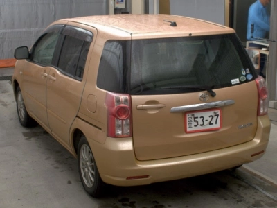 TOYOTA RAUM