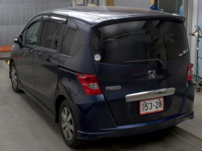HONDA FREED