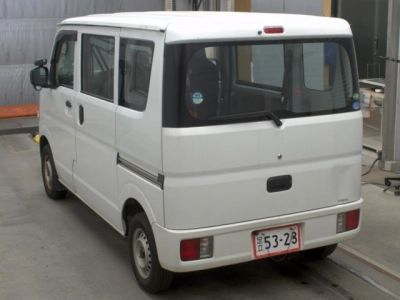 NISSAN NV100 CLIPPER