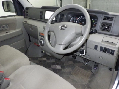 DAIHATSU ATRAI WAGON