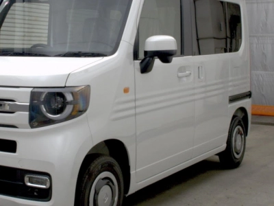 HONDA N-VAN