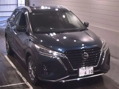 NISSAN KICKS