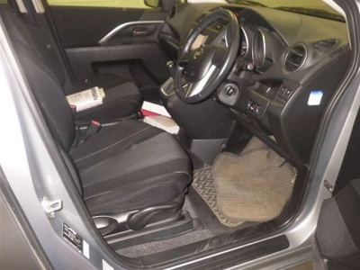 NISSAN LAFESTA