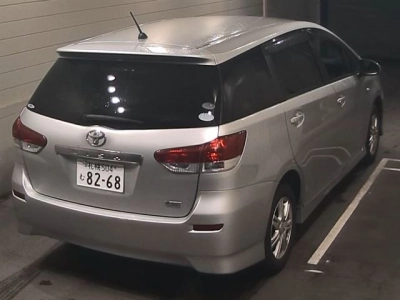 TOYOTA WISH