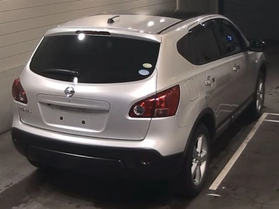 NISSAN DUALIS