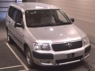 TOYOTA SUCCEED VAN