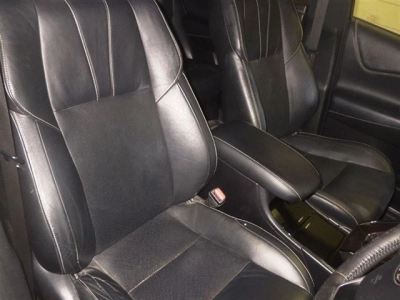 TOYOTA HARRIER HYBRID