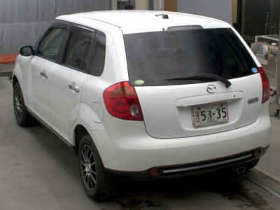 MAZDA VERISA