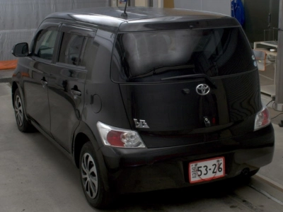 TOYOTA BB
