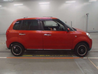 MAZDA VERISA