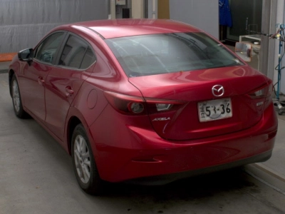 MAZDA AXELA