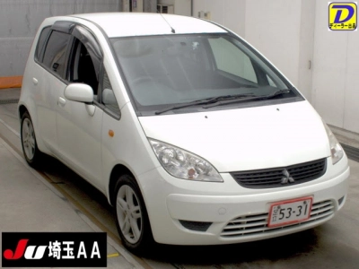 MITSUBISHI COLT