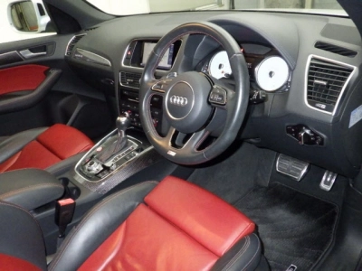 AUDI SQ5