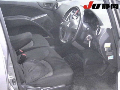 MITSUBISHI COLT PLUS