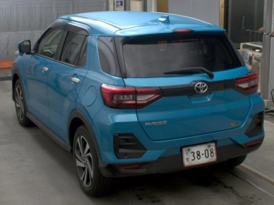 TOYOTA RAIZE