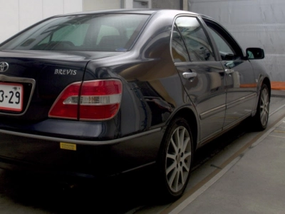 TOYOTA BREVIS