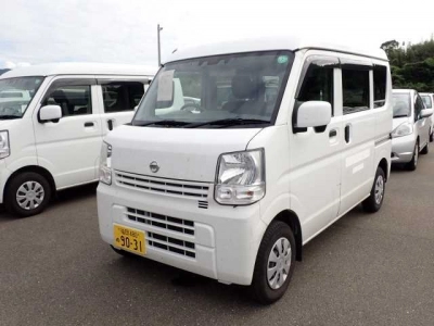 NISSAN NV100 CLIPPER