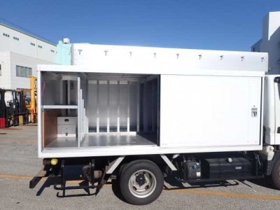 MITSUBISHI CANTER