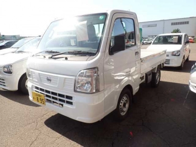 NISSAN NT100 CLIPPER